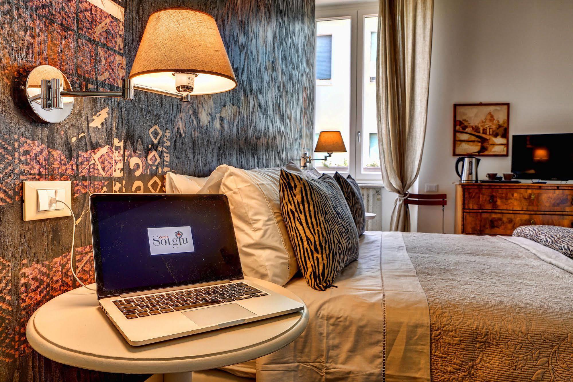 Casa Sotgiu Guest House Рим Екстер'єр фото